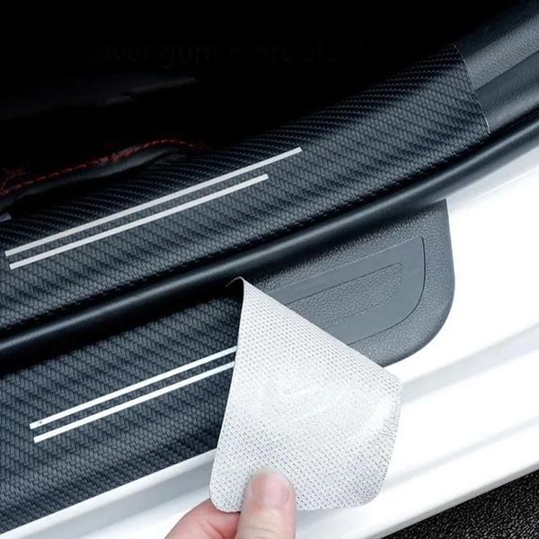 Защитная пленка на пороги авто Hyundai Карбон 4D 4шт &mdash; основное фото товара