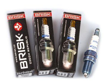 Свечи 4-тактные BRISK BR12YC super (1523) &mdash; основное фото товара