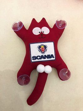 Іграшка на присосці "Кіт Саймон" SCANIA ручна робота &mdash; основне фото товару