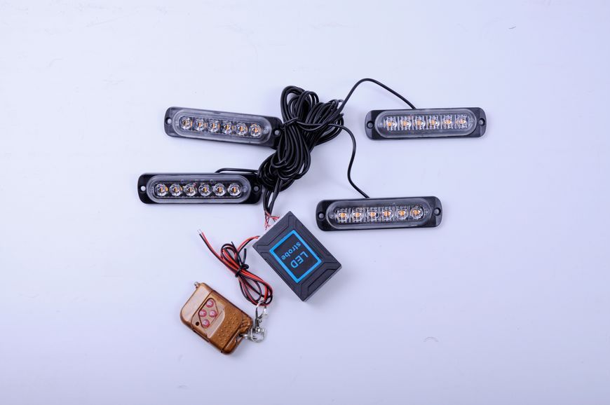 Стробоскоп світлодіодний 12-24V 6LED*4 шт, пульт 12 режимів (Жовтий) BS-1-4-6LED (Y) &mdash; основне фото товару