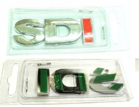 Емблема - напис "SDI" на багажник_ (I червона) 73х26мм (блістер) &mdash; основне фото товару