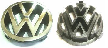 Емблема "VW" 98мм (T4/Golf 3 95-04, передня, засувки)